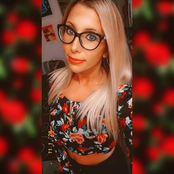 Meet your Posher, PINKY ๐ - Picture 5 of 8